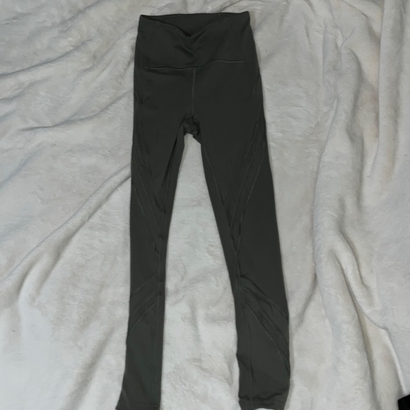 Green Lululemon Tights - Picture 1 of 3